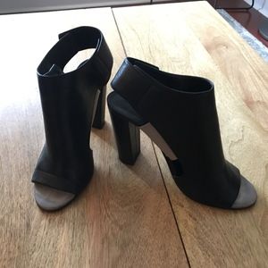 Vince Open Toe High Heels Size 9